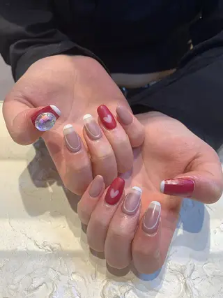 ネイル マキノ ユイのネイルデザイン