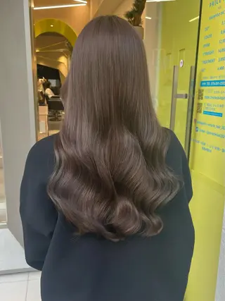 ロング 髙橋 かすみのヘアスタイル