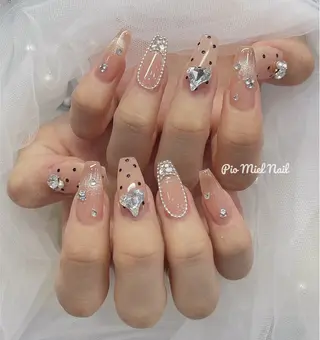 セミロング Pio Mielのネイルデザイン