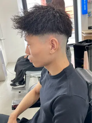 メンズ SEIYA メンズパーマ職人のヘアスタイル