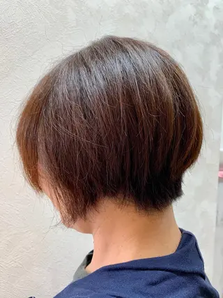 ショート カラー 加藤 遥花のヘアスタイル