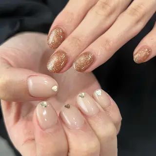 ネイル SHIORI🐈‍⬛ 韓国⌇ワンホンネイルのネイルデザイン