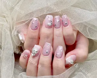 ネイル Momo 🤍のネイルデザイン