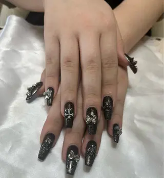 ネイル LULU Nail salonみどりのネイルデザイン