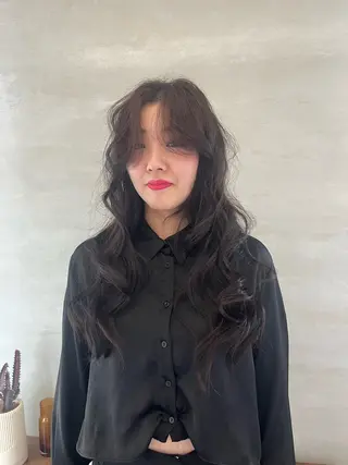 ロング カラー サカモト ナオミのヘアスタイル
