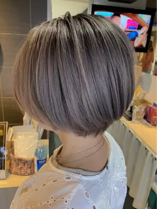 ショート カラー 中山 美空🌙のヘアスタイル