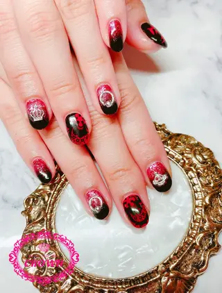 ネイル CROWN プライベートサロンのネイルデザイン