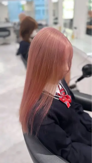 カラー ブリーチなし透明感 💗RYOTAのヘアスタイル