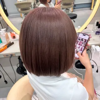 カラー あいり／艶髪 、透明感カラー🩶のヘアスタイル