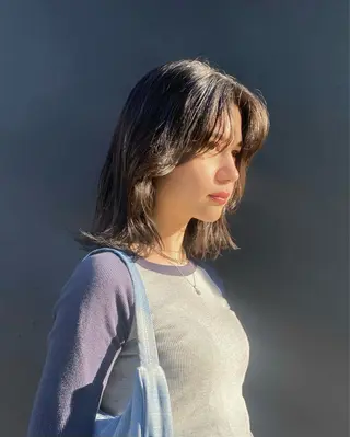 ミディアム ボブ／レイヤー／艶 🦕risa  森下のヘアスタイル