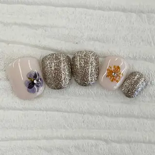 ネイル Nail salon Honey Beeのネイルデザイン