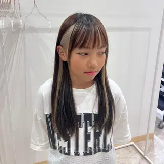 カラー キッズ 望愛/レイヤー/ハイ トーン/デザインのヘアスタイル