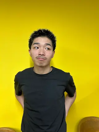 ショート メンズ ブラケン 恵太　アンソニーのヘアスタイル