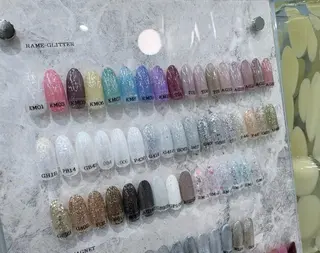 ネイル よこやま🐩💭 eight nailのネイルデザイン
