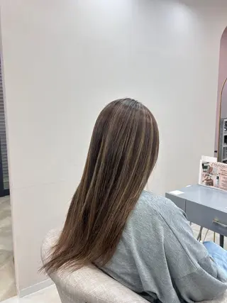 ロング カラー 原田 はなのヘアスタイル