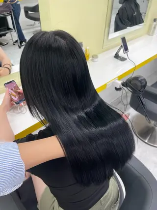ロング カラー 🦋色落ち綺麗カラー メンズYUZU🦋‪のヘアスタイル