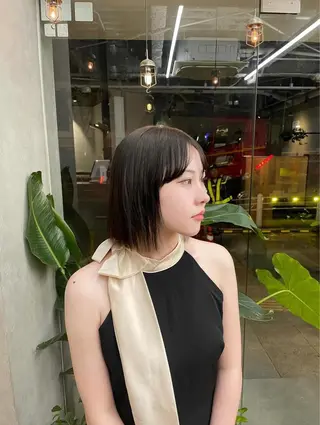 ミディアム BELO OSAKA カエデのヘアスタイル