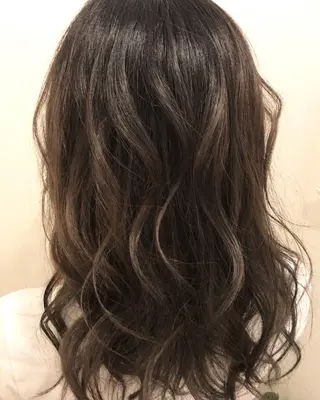セミロング カラー Cecilhair セシルヘアー神戸元町のヘアスタイル