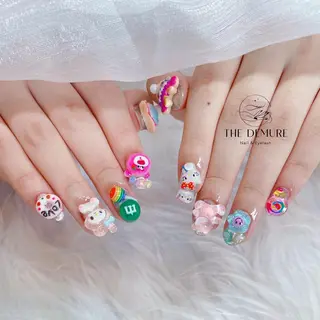 ネイル Demure Momo銀座店のネイルデザイン