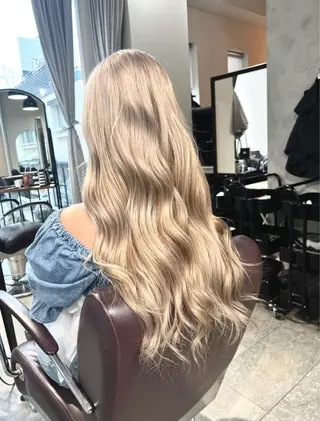 ロング カラー 🌈インナーカラー ‘ショウマ’🌈のヘアスタイル