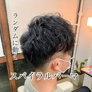 ショート パーマ メンズ 【扱いやすいパーマ】 眞鍋拓己のヘアスタイル