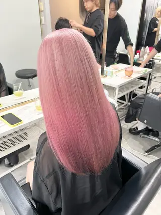 ミディアム カラー 🫧艶ダブルカラー ブリーチ🫧トモヤのヘアスタイル