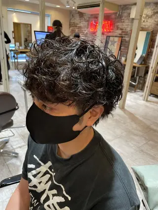 パーマ メンズ OAK中目黒 Kazukiのヘアスタイル