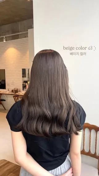 セミロング カラー amoretto_ あやかのヘアスタイル