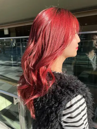 セミロング 鶴﨑 美優亜のヘアスタイル