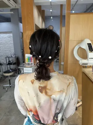 ミディアム miloc MOMOKAのヘアスタイル