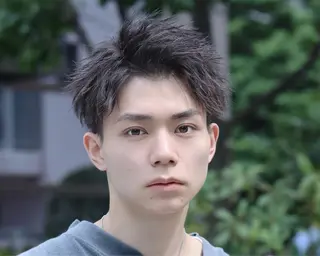 ショート パーマ メンズ 稲村侑斗ダウンパーマ メンズパーマのヘアスタイル