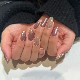 ネイル 鈴木 優菜のネイルデザイン