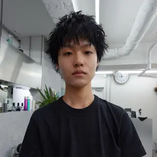 カラー メンズ アクティブショート／ メンズブリーチカラーのヘアスタイル