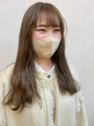 ロング 宇賀 芹加のヘアスタイル