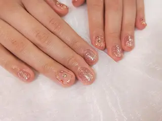 ネイル はばすみれ🎀ﾈｲﾙ 光ﾌｪｲｼｬﾙ ﾍｱのネイルデザイン