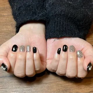 ネイル HENRIETTA NAILSALONのネイルデザイン