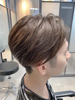 ショート カラー 【透明感、艶髪】西村 有司のヘアスタイル