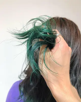 セミロング カラー ヘアアレンジ 【池袋/スパイキー ショート】ⓝⓘⓜⓤのヘアスタイル