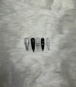 ネイル Nail&Eye hanaのネイルデザイン