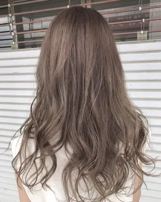 セミロング カラー レイヤーカット匠 イソザキノリユキのヘアスタイル