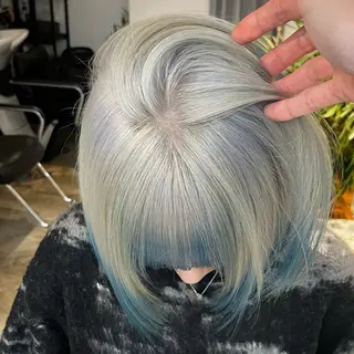 カラー ウルフ/レイヤー/ ブリーチカラーのヘアスタイル