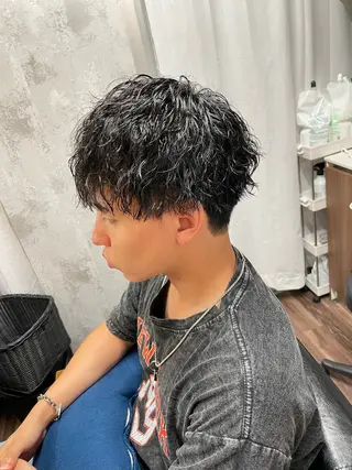 パーマ メンズ Lull1人美容室 バレイヤージュのヘアスタイル