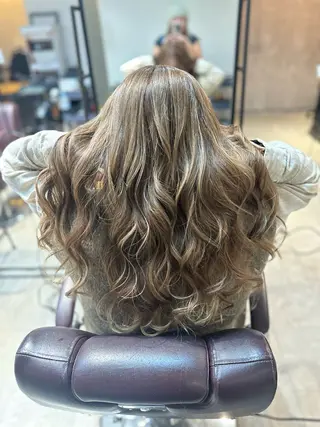 ロング カラー ヘアアレンジ メンズ キッズ BRAIDS💎愛子 大人ハイライト💎のヘアスタイル