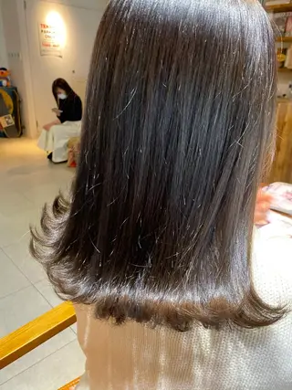 ミディアム レイヤーカット🫧 ／髪質改善✨TOWAのヘアスタイル