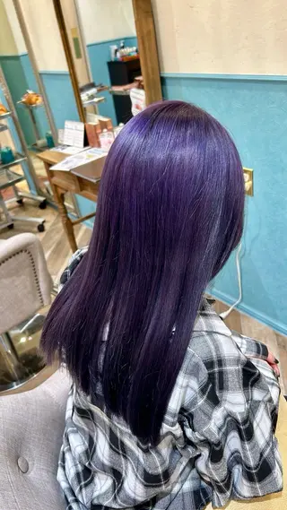 カラー 河野 穂香のヘアスタイル