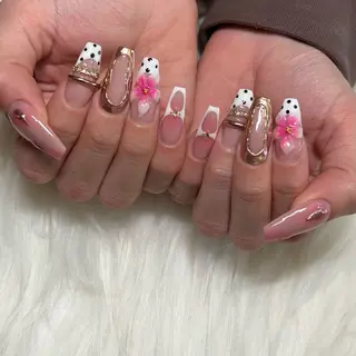 ネイル 中村 渚のネイルデザイン