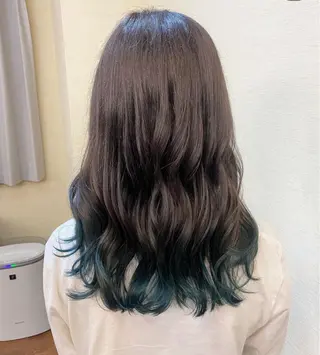 セミロング カラー yamaguchi kのヘアスタイル
