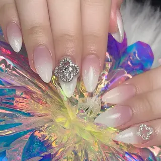 ネイル Feel ‪‪☺︎‬Yuriaのネイルデザイン