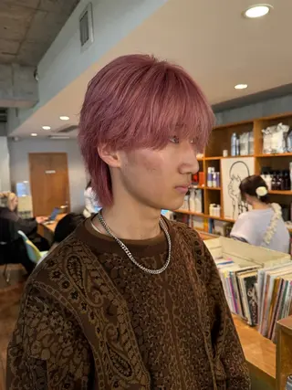 メンズ ブリーチカラー/ブロ ンドレイヤーカットのヘアスタイル