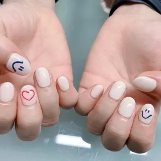 ネイル SHIGE . 【パラジェル取扱店】のネイルデザイン